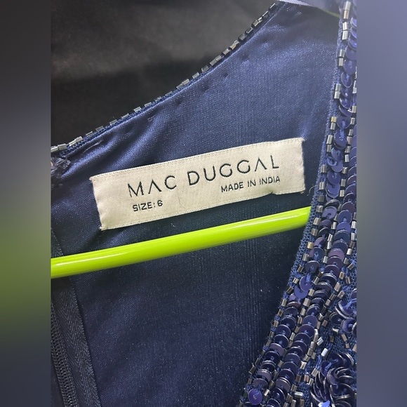 MAC DUGGAL 5002 NWOT Embellished Front Slit Long Sleeve Gown - Picture 7 of 7